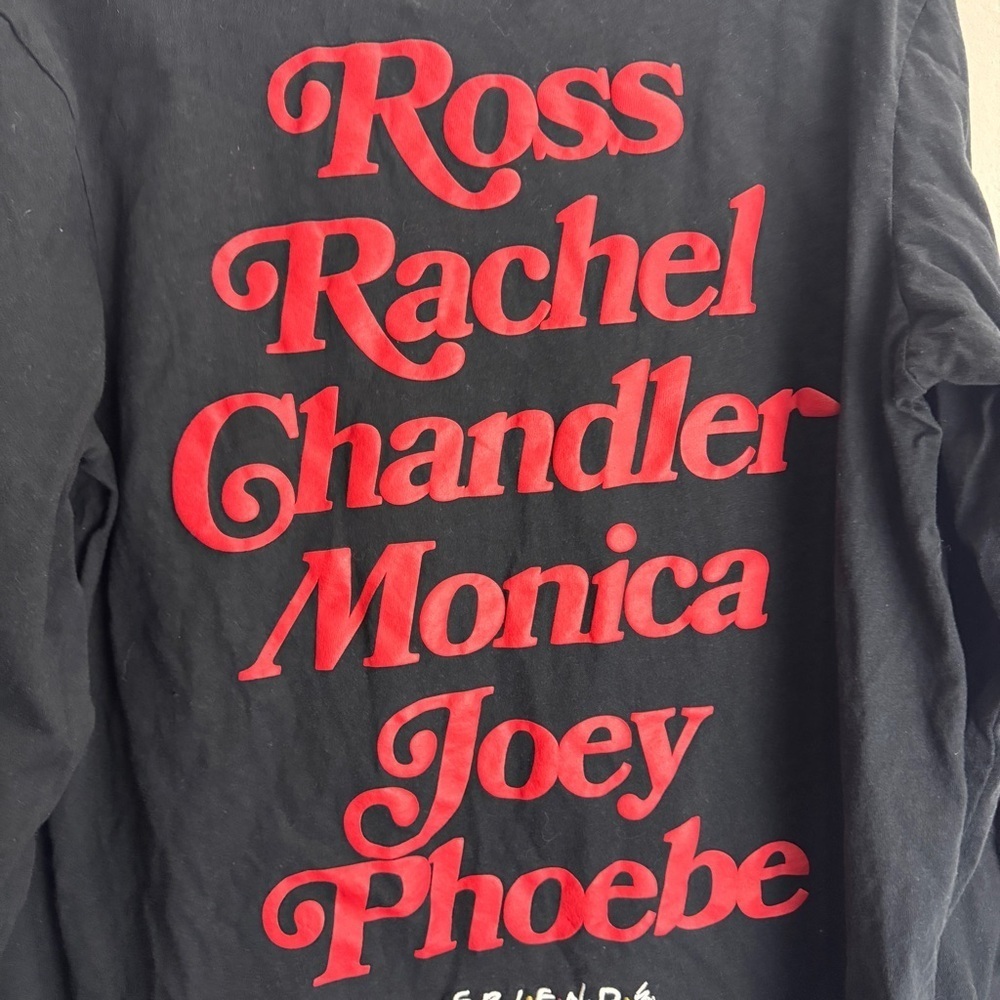 Friends TV Vintage Shirt Size Medium - Picture 5 of 9